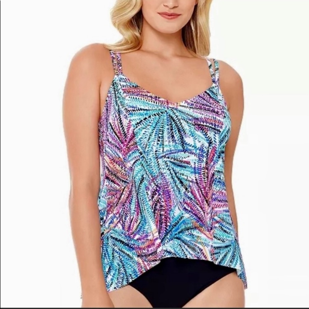 NWT Swim solutions from Macy’s   Size 18 tankini
